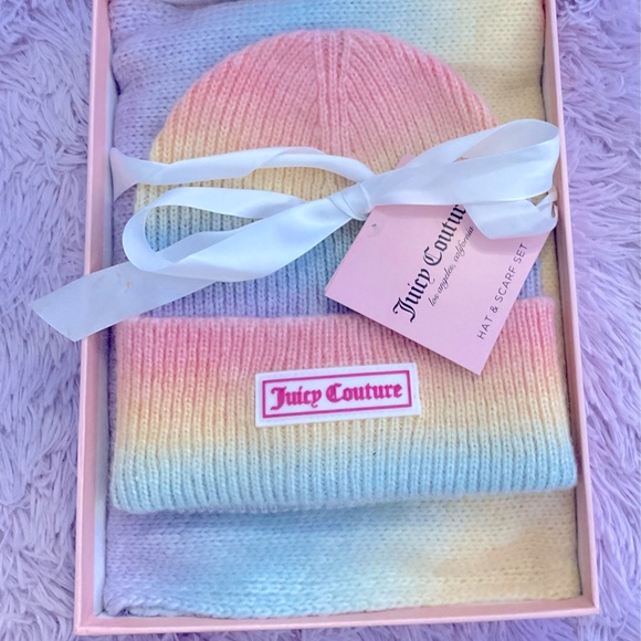 *BNWT* JUICY COUTURE HAT AND SCARF BOX SET - Picture 1 of 16